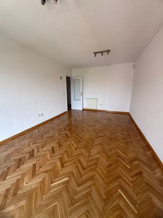 Piso en alquiler en Las Tablas en Madrid