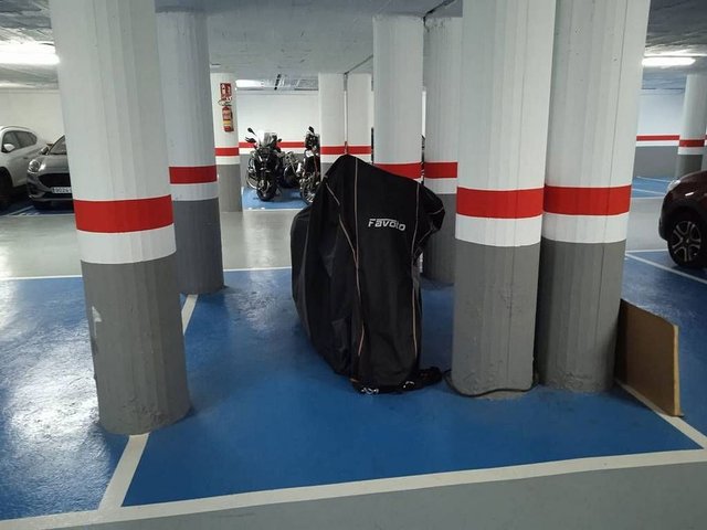 Garaje en venta en Fort Pienc en Barcelona - Imagen 3