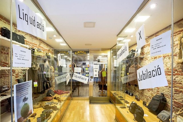 Local comercial en venta en La Nova Esquerra de l'Eixample en Barcelona - Imagen 2
