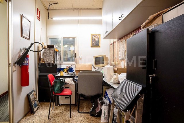 Local comercial en venta en La Nova Esquerra de l'Eixample en Barcelona - Imagen 13