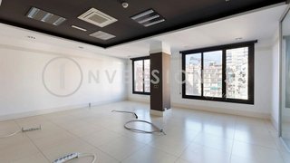 Oficina en alquiler en La Maternitat i Sant Ramon en Barcelona - Imagen 20