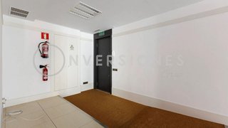 Oficina en alquiler en La Maternitat i Sant Ramon en Barcelona - Imagen 31