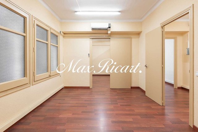 Oficina en venta en La Dreta de l'Eixample en Barcelona - Imagen 3
