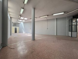 Local comercial en alquiler en Llevant en Reus