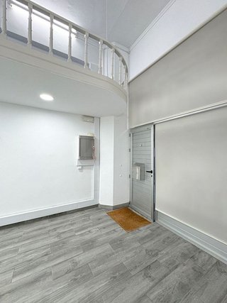 Local comercial en alquiler en Ensanche en Coruña (A)