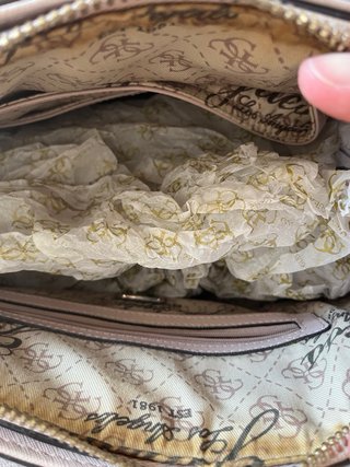 Bolso Guess Rosa y Plateado