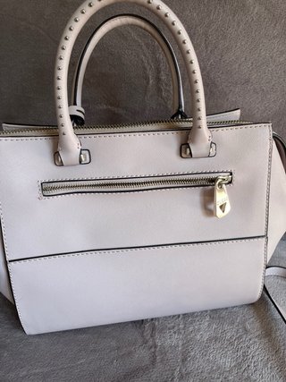 Bolso Guess Rosa y Plateado