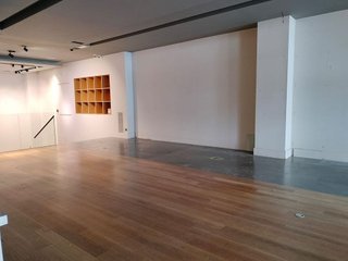 Local comercial en alquiler en Areal – Zona Centro en Vigo