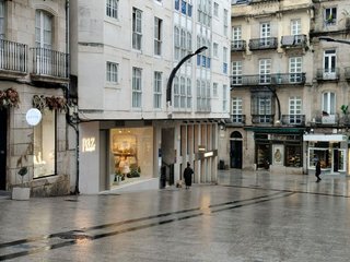 Local comercial en alquiler en Areal – Zona Centro en Vigo