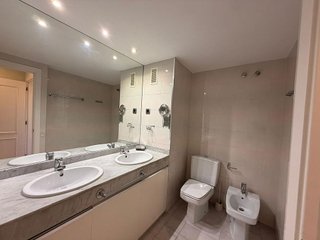 Piso en alquiler en La Maternitat i Sant Ramon en Barcelona - Imagen 31