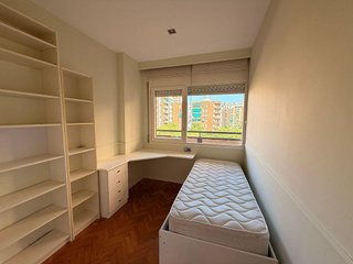 Piso en alquiler en La Maternitat i Sant Ramon en Barcelona - Imagen 34