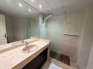 Piso en alquiler en La Maternitat i Sant Ramon en Barcelona - Imagen 38
