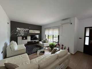 Chalet en venta en Lora del Río