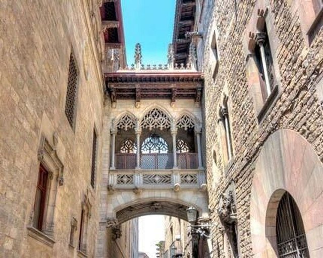 Local comercial en venta en El Gòtic en Barcelona - Imagen 7