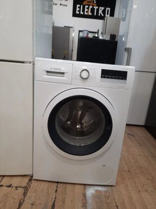 Nevera Electrolux y Lavadora Bosch