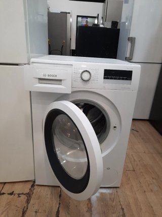 Nevera Electrolux y Lavadora Bosch