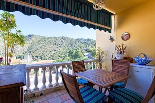 Casa adosada en venta en Benahavís