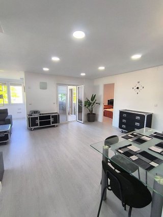 Piso en alquiler en Playamar en Torremolinos