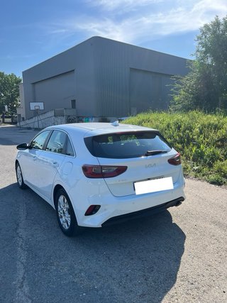 KIA Ceed 10 T-GDI Eco-Dynamics Concept