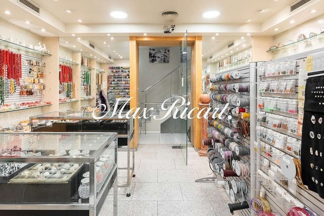 Local comercial en venta en Sant Antoni en Barcelona - Imagen 11