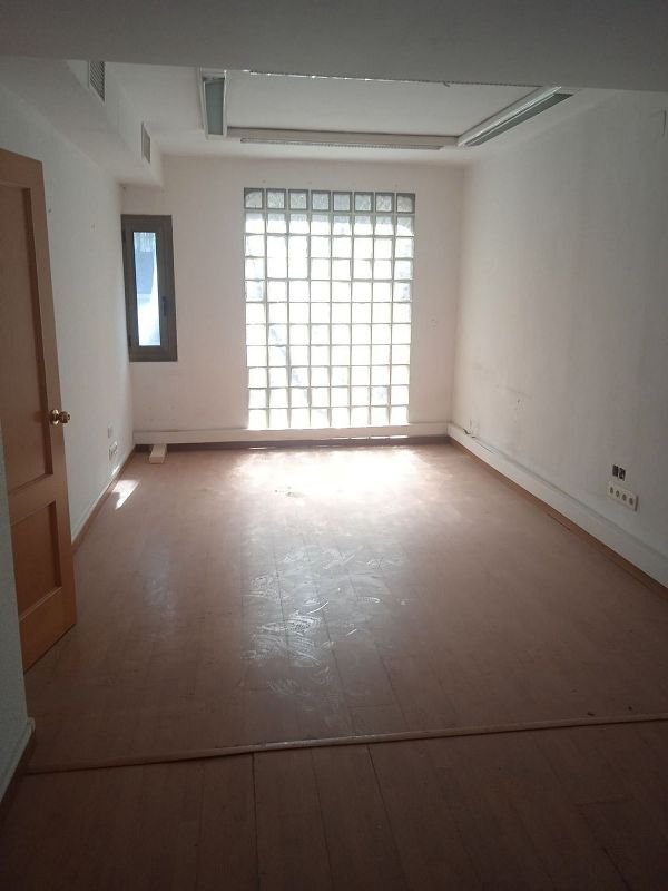 Local comercial en alquiler en La Nova Esquerra de l'Eixample en Barcelona - Imagen 5