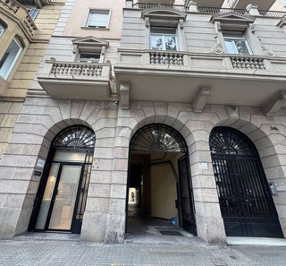 Local comercial en alquiler en La Dreta de l'Eixample en Barcelona - Imagen 20