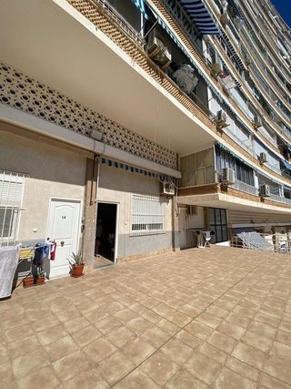 Chalet en alquiler en Cabo de las Huertas en Alicante