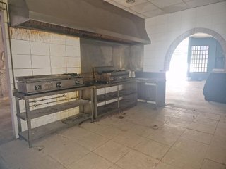 Local comercial en venta en Núcleo Urbano en Pobla de Vallbona (la)