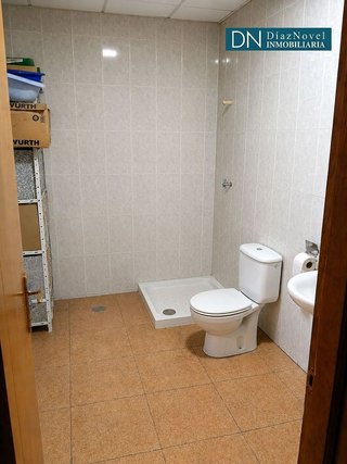 Nave industrial en venta en Churriana en Málaga