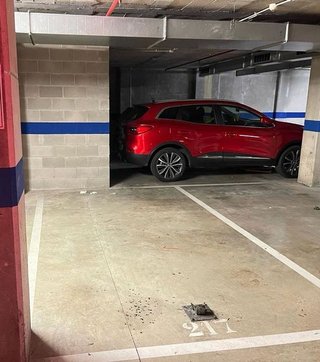 Garaje en alquiler en Sant Andreu de Palomar en Barcelona - Imagen 4