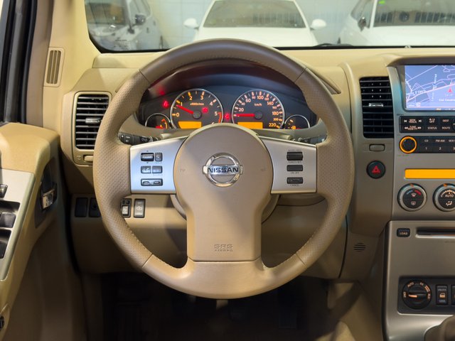 Nissan Pathfinder 2.5 dCi 7 plazas manual full