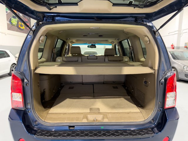 Nissan Pathfinder 2.5 dCi 7 plazas manual full
