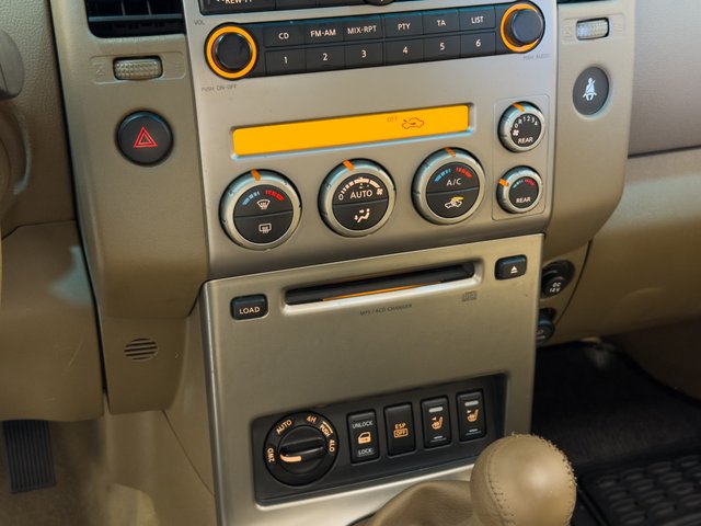 Nissan Pathfinder 2.5 dCi 7 plazas manual full