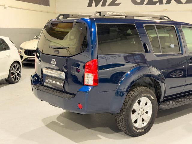 Nissan Pathfinder 2.5 dCi 7 plazas manual full
