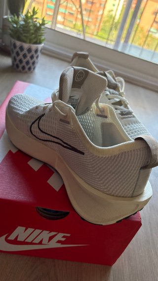 Zapatillas Nike Running Mujer Talla 39 Beige