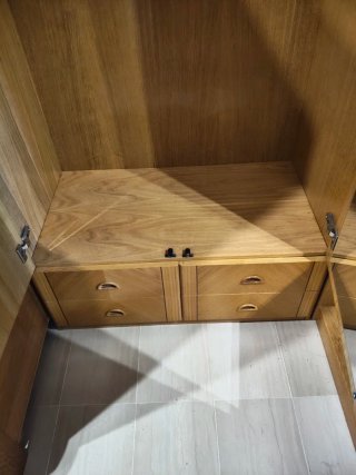 Armario de dormitorio de madera