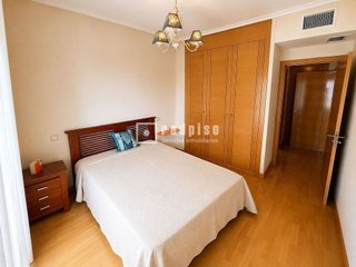 Piso en alquiler en El Barral Ferial en Coslada