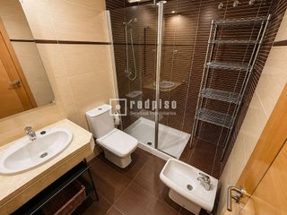 Piso en alquiler en El Barral Ferial en Coslada