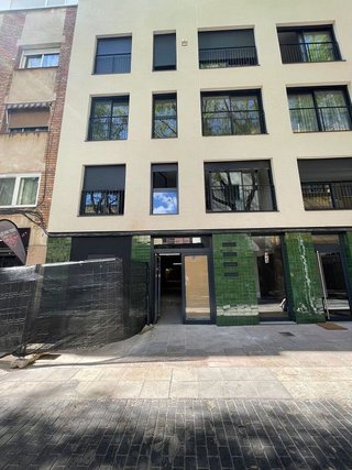 Local comercial en alquiler en Riu en Santa Coloma de Gramanet
