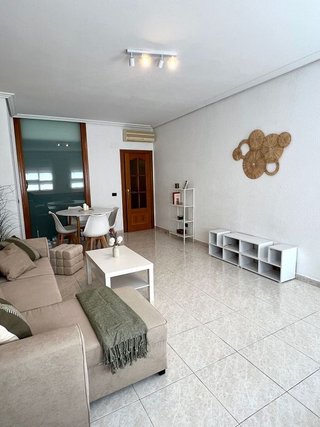 Piso en alquiler en Este en Castellón de la Plana