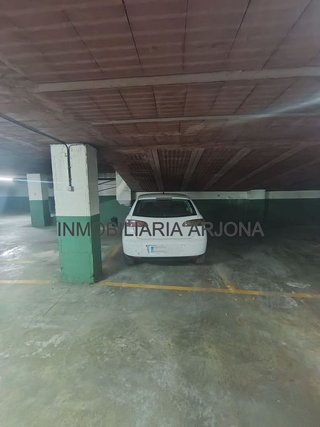 Garaje en venta en Lucena
