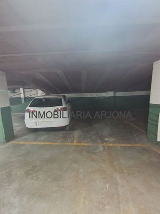 Garaje en venta en Lucena
