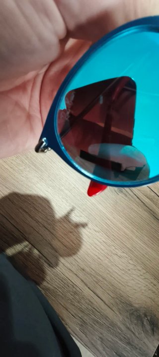 Gafas de sol Ray-Ban edición limitada Ferrari.