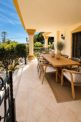 Chalet en alquiler en Elviria en Marbella