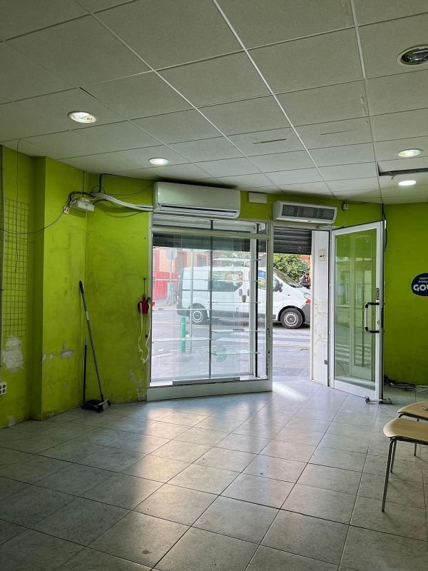 Local comercial en alquiler en La Torrassa en Hospitalet de Llobregat, L´ - Imagen 3