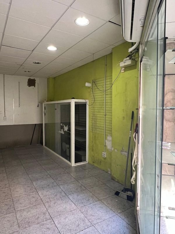 Local comercial en alquiler en La Torrassa en Hospitalet de Llobregat, L´ - Imagen 4
