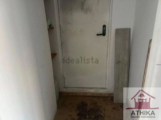 Local comercial en venta en El Mercado en Manises
