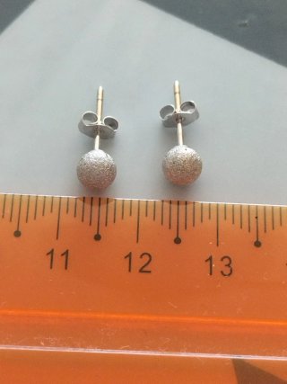 Pendientes Oro Blanco Unisex Bolas Mate nuevos