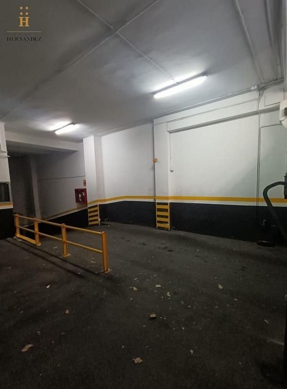 Garaje en venta en Navas en Barcelona - Imagen 4