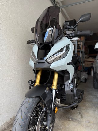 Honda X-ADV 2024 Negra